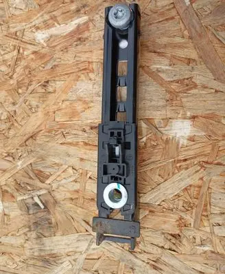 Dodge Journey Seat belt adjustment rail 605300800F