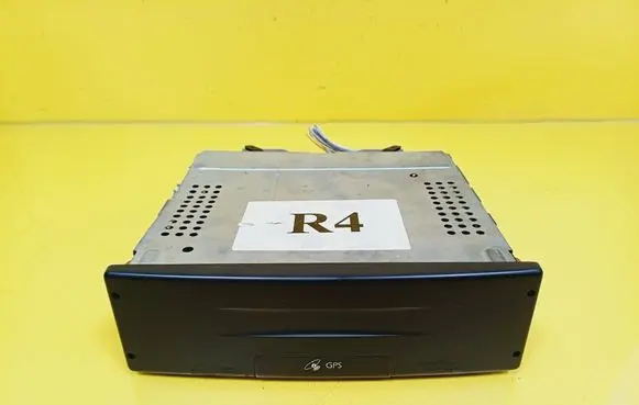 Renault Espace IV GPS navigation control unit/module 8200163081A