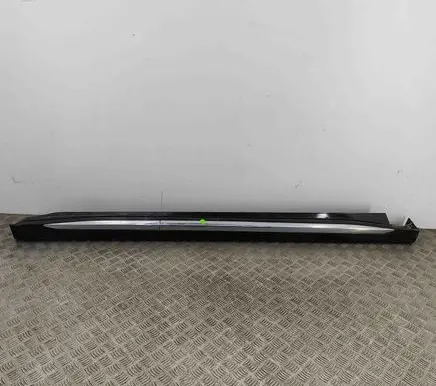 Mitsubishi Outlander Sill 16MY4B45V