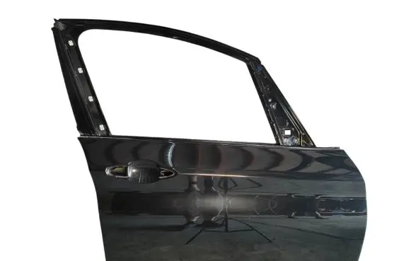 BMW 2 F46 Front door