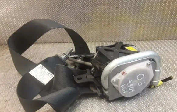 Nissan Murano Z50 Front seatbelt TKAF2EG411