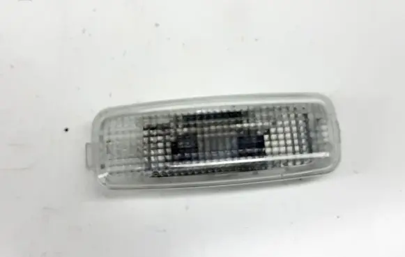 Audi A4 S4 B6 8E 8H Front door interior light 8L0947105A