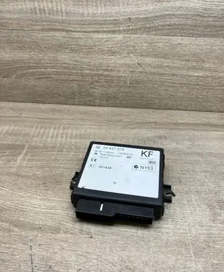 Opel Astra H Comfort/convenience module 24437076 F005V00155