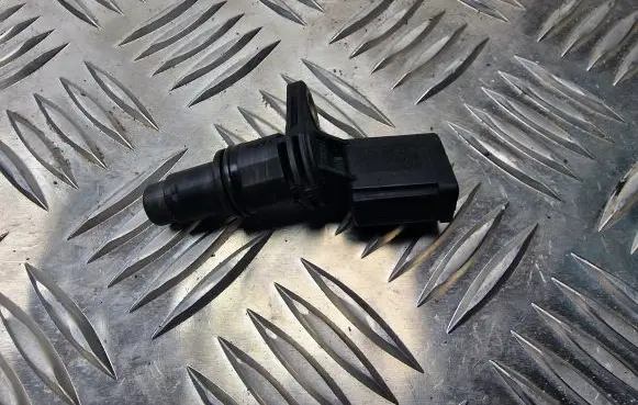 Volkswagen Touareg I Crankshaft position sensor 070907601A