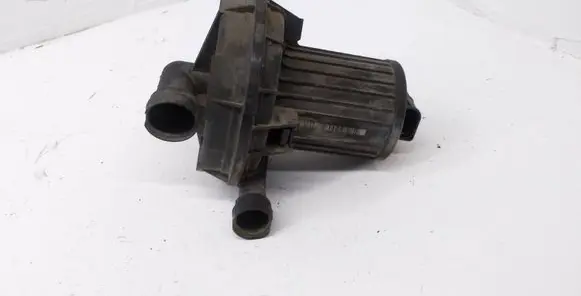 Audi A8 S8 D3 4E Secondary air pump 06A959253B 72273803 078906601G