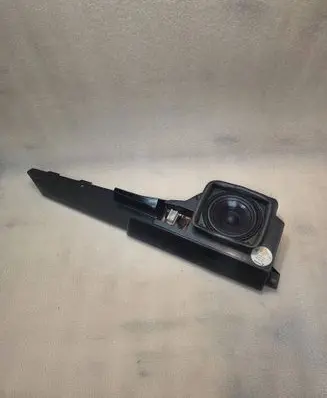 BMW 7 E38 Front door speaker 8371235 65138371235