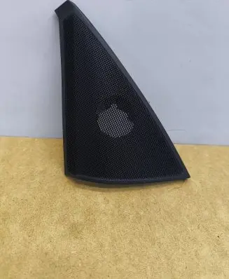 Mercedes-Benz C W204 Side speaker trim/cover A2047200148
