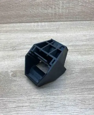 BMW 3 E46 Radiator mount bracket 1436264