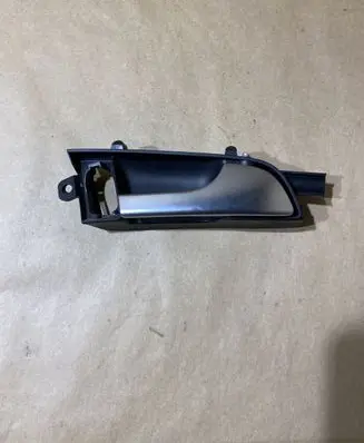 Audi A3 S3 8P Front door interior handle 8P3867020