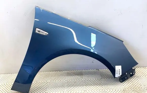 Opel Zafira C Fender 22S