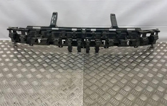 Ford Fusion II Rear bumper mounting bracket DS7317E899A DS7317E899