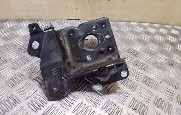 Jaguar XF X250 Other engine bay part 8X2316F641A