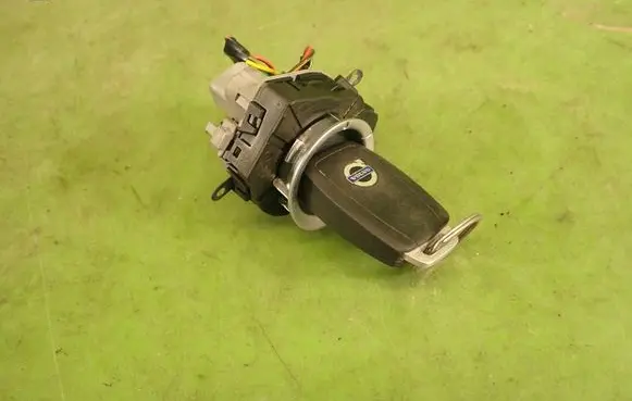 Volvo S40, V40 Ignition lock 30737157
