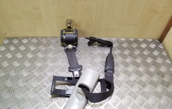 Renault Laguna II Front seatbelt 280145