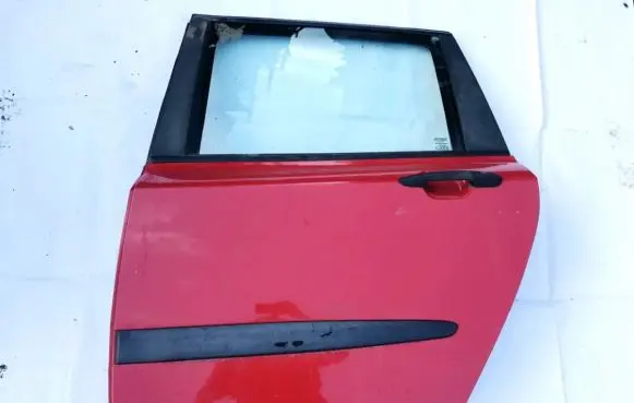 Fiat Stilo Rear door raudona