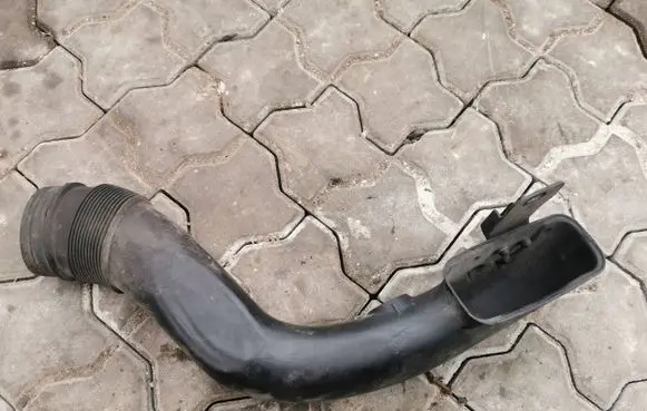 Citroen C5 Air intake duct part 9681487780 64752