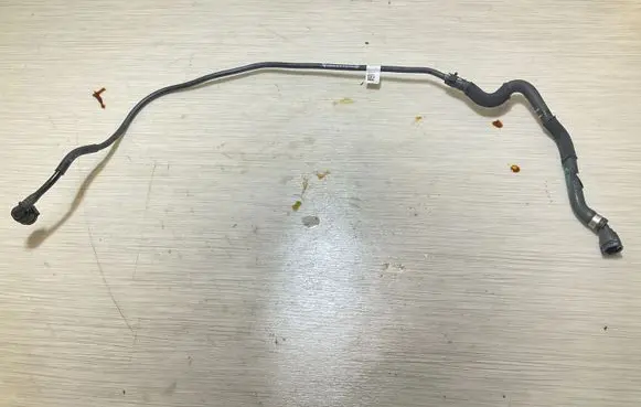 BMW 1 F40 Engine coolant pipe/hose 8658484 20073510