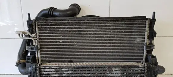 Volvo V50 Radiator set 