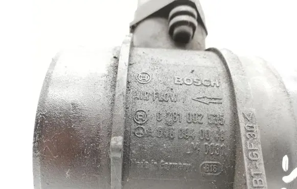 Mercedes-Benz E W211 Mass air flow meter A6460940048