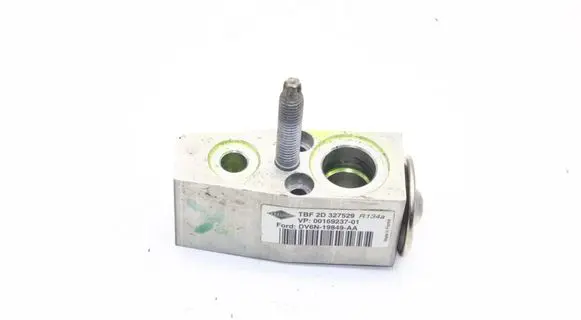 Ford Kuga II Air conditioning (A/C) expansion valve DV6N19849AA