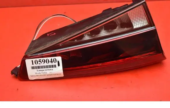 Skoda Fabia Mk1 (6Y) Rear/tail lights 6VE945093