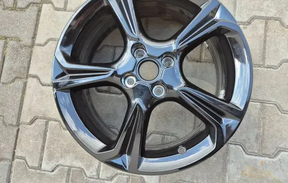 Opel Corsa F R17 alloy rim 39182183