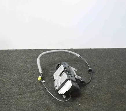 Volvo XC40 Front door lock C73367101 31462456
