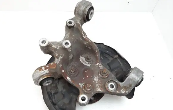Mercedes-Benz B W246 W242 Rear wheel hub 2460306 A2464230420