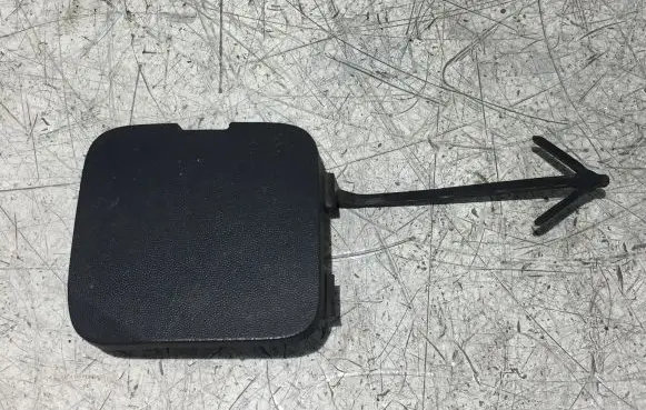 Renault Trafic III (X82) Front tow hook cap/cover 511802102R