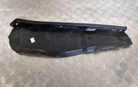 BMW X1 F48 F49 Other engine bay part 7329400