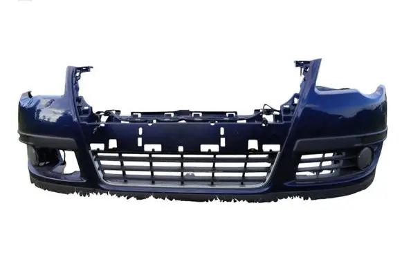 Volkswagen PASSAT B6 Front bumper 3C0807221