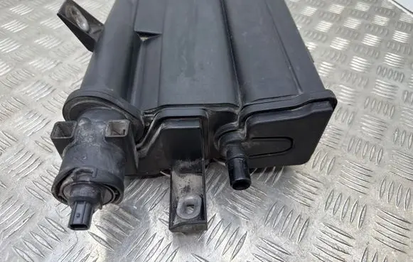 Mercedes-Benz S W221 Active carbon filter fuel vapour canister A2214700659