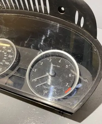 BMW 6 E63 E64 Speedometer (instrument cluster) 6958612 62116958612 21338303355