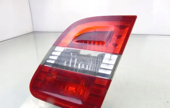 Mercedes-Benz B W245 Tailgate rear/tail lights