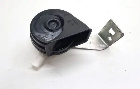Opel Astra L Horn signal 9841070780
