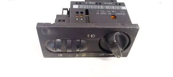 Volkswagen Golf III Light switch 1H6941531N