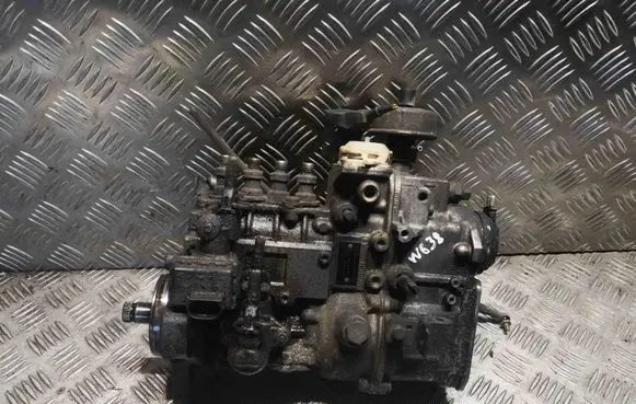 Mercedes-Benz Vito Viano W638 Mechanical fuel pump A6010707601 0400074871