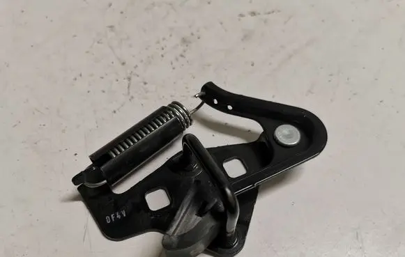 Ford Mustang V Tailgate/trunk/boot lock/catch/latch EJ7VA
