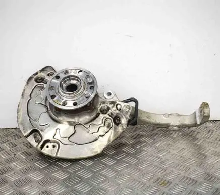 Mercedes-Benz GLC X253 C253 Front wheel hub A2053340300