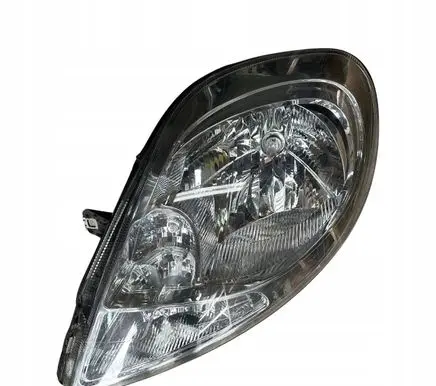 Renault Trafic II (X83) Headlight/headlamp 93859829