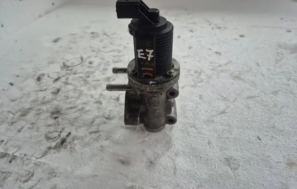 Jeep Cherokee EGR valve 49002016