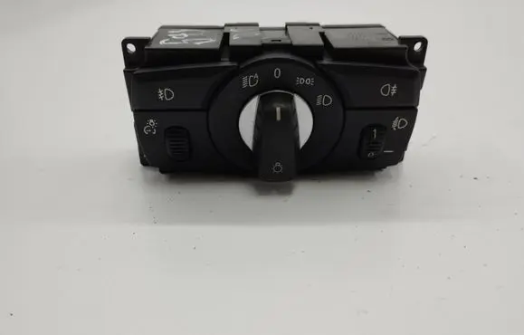 BMW 5 E60 E61 Light switch 6988555 33295101 0080310406147