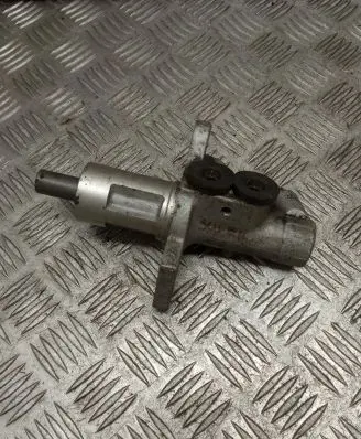 Skoda Superb B5 (3U) Master brake cylinder