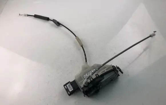 Citroen C4 Cactus Coupe door lock (next to the handle) PSA190389