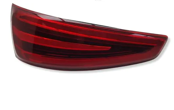 Audi Q3 8U Rear/tail lights 8U0945093A AU316T2 21290101