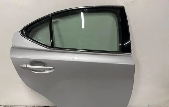 Lexus IS 220D-250-350 Rear door