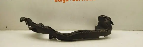 Subaru Legacy Front bumper mounting bracket