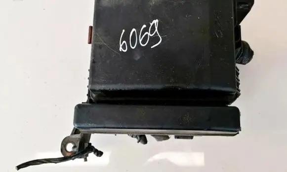Mitsubishi Outlander Fuse box set 7232