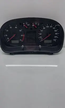 Volkswagen Golf IV Speedometer (instrument cluster) 0263637000 1J0920806