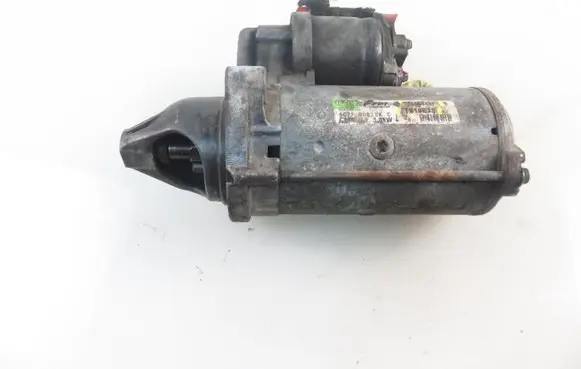 Opel Corsa D Starter motor TS18E33 55564491